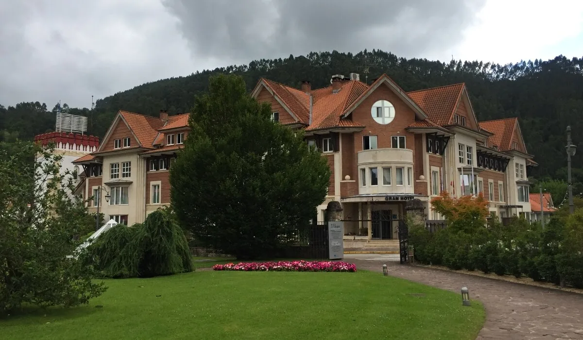 Gran Hotel Balneario de Puente Viesgo